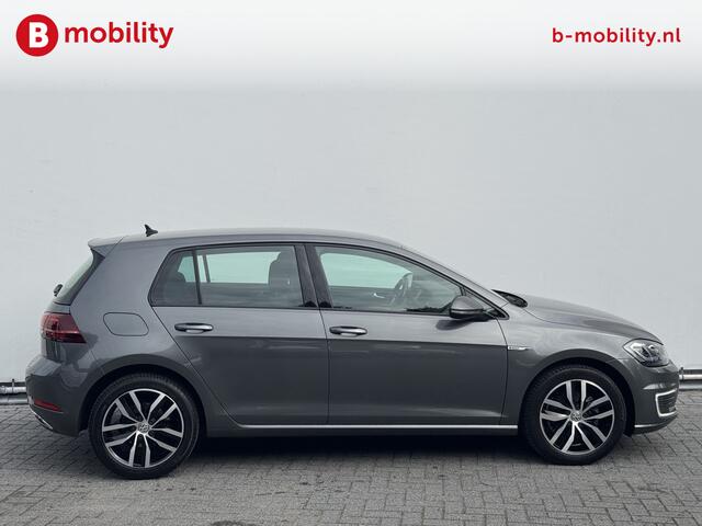 Volkswagen e-Golf Warmtepomp SOH 89% Keyless Entry NL Auto! | Adaptive Cruise Control | DAB Audio | Navigatie