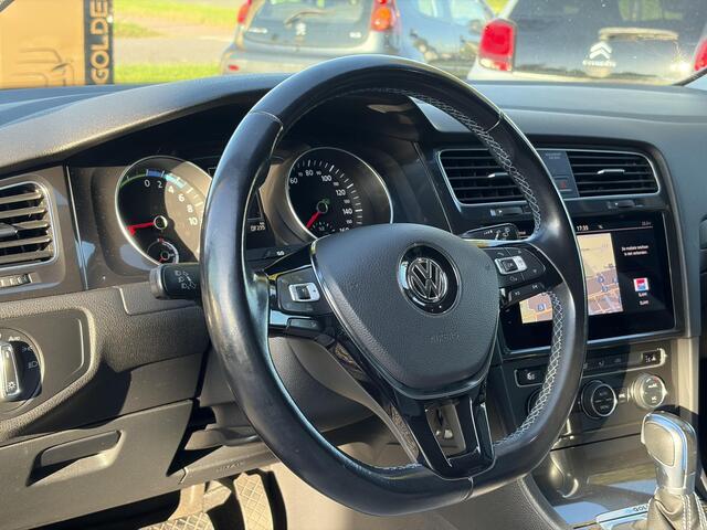Volkswagen e-Golf e-Golf ?SOH 88.57%?Carplay?Navi?Leder?Clima?Cruise?Pdc V+A?LED?16'' Lm velgen?N.A.P?Apk tot 02-2027