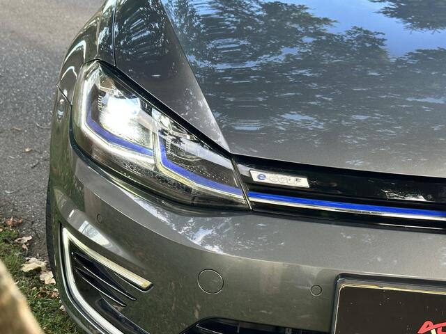 Volkswagen e-Golf e-Golf