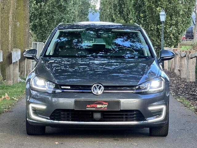 Volkswagen e-Golf e-Golf