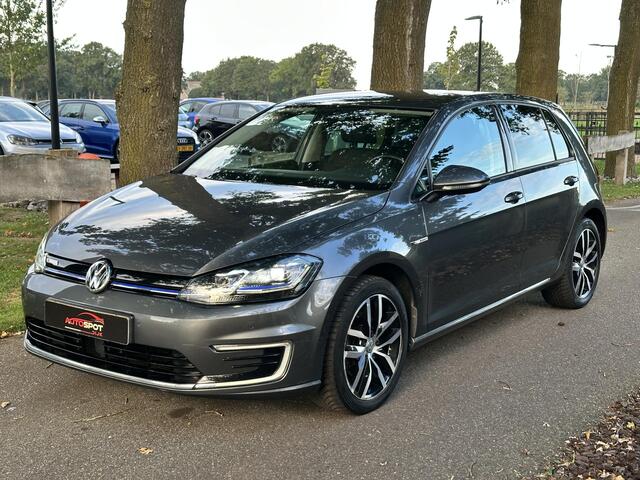 Volkswagen e-Golf e-Golf