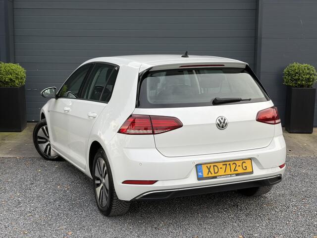 Volkswagen e-Golf e-Golf ?SOH 85,18 %?2e Eigenaar?Carplay?Navi?Clima?Cruise?Pdc V+A?136pk?Lm velgen?Bj 12-2018?N.A.P?Apk tot 10-2027