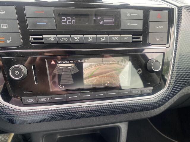 Volkswagen e-Up e-Up! Comfort Drive /Parkeersensoren / Navi by App / Airco (Clima) / Bluetooth / Camera