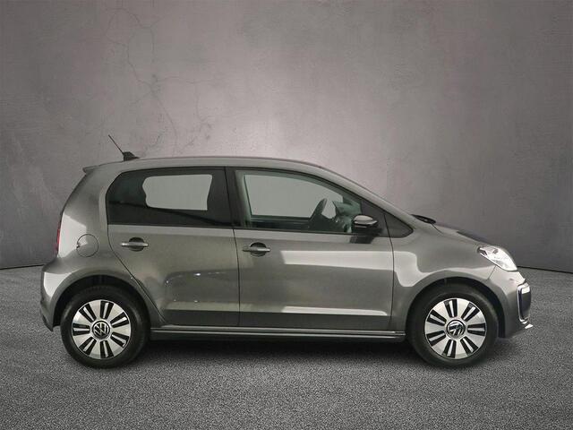 Volkswagen e-Up e-Up! Style 83pk Automaat Achteruitrijcamera, Cruise control, Stoelverwarming, Parkeersensor achter, Verwarmde voorruit, Bluetooth, Airco, DAB, Radio