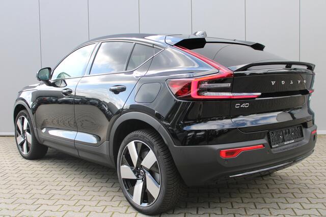 Volvo C40 Extended Range Ultra 82 kWh | 360 graden camera | Trekhaak | Getint glas | Volvo EV subsidie ¤ 2950,- korting