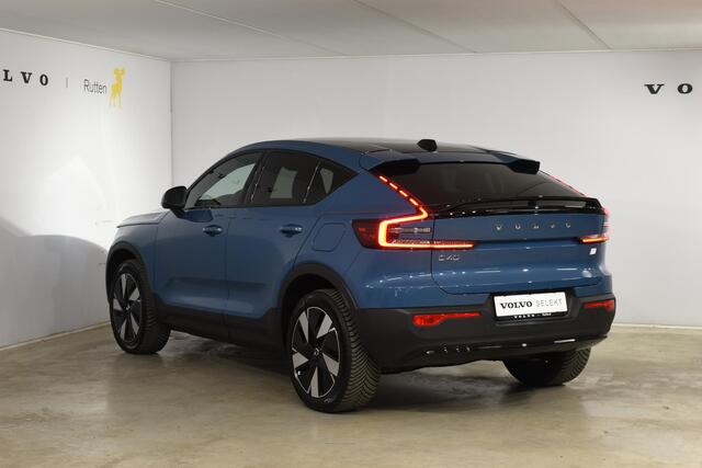 Volvo C40 252PK Single Motor Extended Range Plus / Navigatie / Camera / Parkeersensoren / Adaptieve Cruisecontrol / Stuur-Stoelverwarming / LM Velgen / Trekhaak /