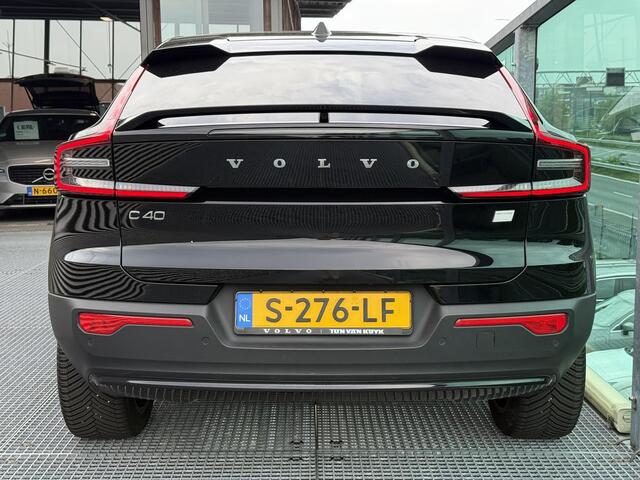 Volvo C40 Single Motor Core 69 kWh Automaat, Panoramadak, Stoel- en stuurverwarming, Warmtepomp, Woolblend bekleding, Extra getinte ramen vanaf B-stijl, All-season banden