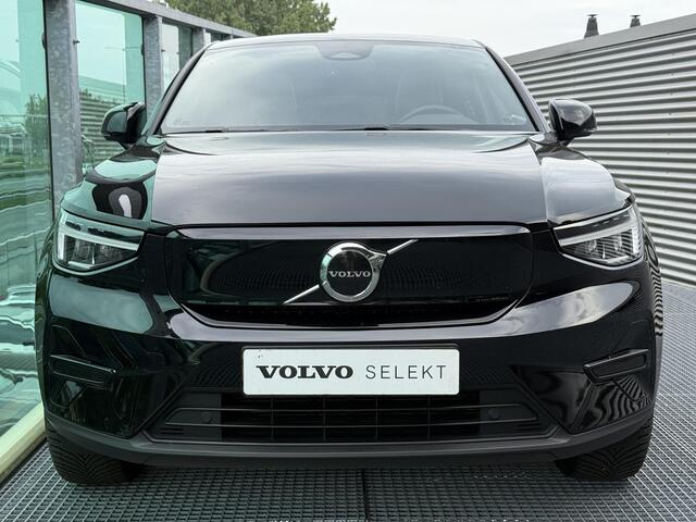 Volvo C40 Single Motor Core 69 kWh Automaat, Panoramadak, Stoel- en stuurverwarming, Warmtepomp, Woolblend bekleding, Extra getinte ramen vanaf B-stijl, All-season banden