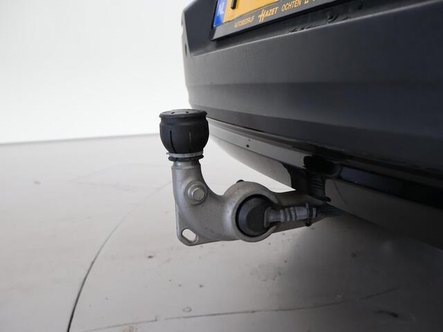 Volvo C40 RECHARGE 408 PK TWIN INTRO EDITION 78 KWH + WEGKL. TREKHAAK | 360 CAMERA | PANORAMA | HK | CARPLAY | ADAP. CRUISE