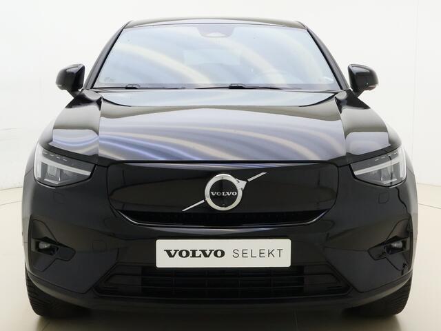 Volvo C40 Extended Range Ultimate 82 kWh / Elektr. Stoelen / Harman&Kardon audio / Stoel /- en stuurverwarming / Panoramadak / 360 Camera /