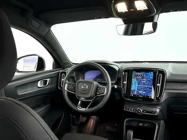 Volvo C40 Single Motor Extended Range Plus Aut. 82 kWh | Stoel- en stuurverwarming | Parkeercamera | Panoramadak | Trekhaak