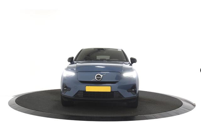 Volvo C40 Recharge Twin Intro Edition 78 kWh Camera / Trekhaak / Navigatie