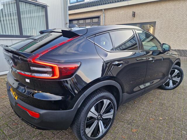 Volvo C40 Recharge Plus 69 kWh NL AUTO | Panoramadak