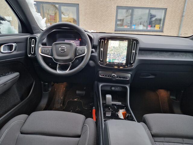 Volvo C40 Single Motor Plus 69 kWh Panoramadak NL AUTO