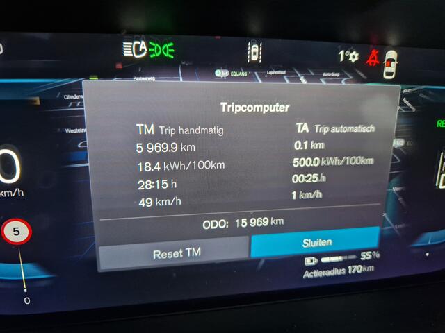 Volvo C40 Single Motor Plus 69 kWh Panoramadak NL AUTO