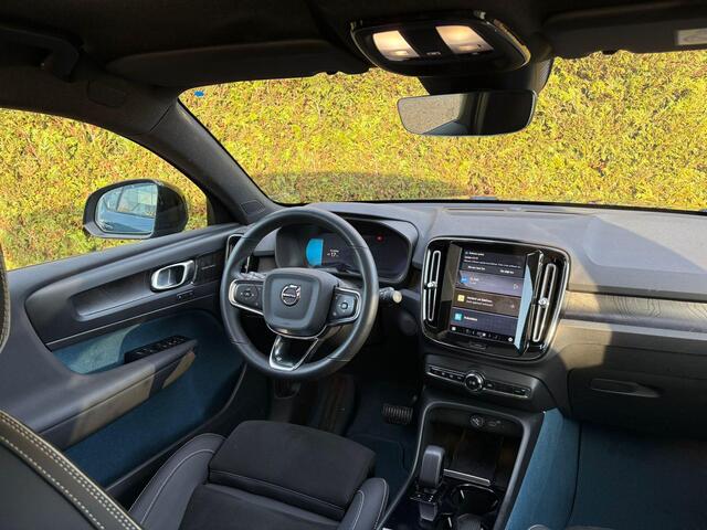 Volvo C40 Recharge Twin Intro Edition 78 kWh | Panoramadak | Harman/Kardon | Stoel & Stuur Verwarming | Trekhaak | 360 Camera |