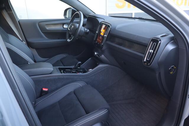 Volvo C40 Recharge Twin Plus 82 kWh - NL- Auto!! Elek.Trekhaak I Pano I Stuur+Stoel verw.