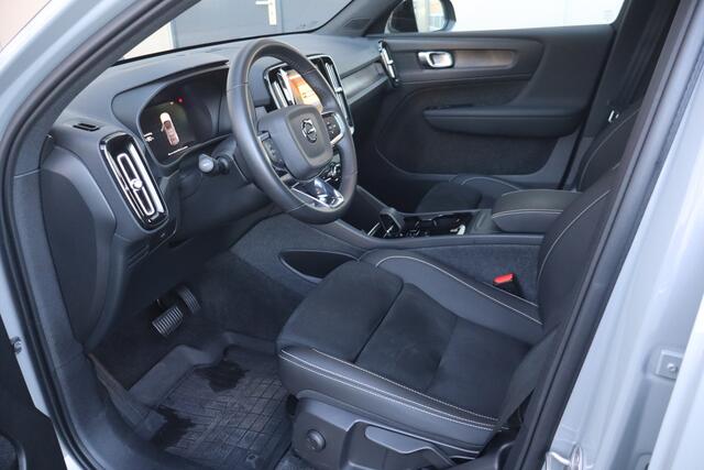 Volvo C40 Recharge Twin Plus 82 kWh - NL- Auto!! Elek.Trekhaak I Pano I Stuur+Stoel verw.