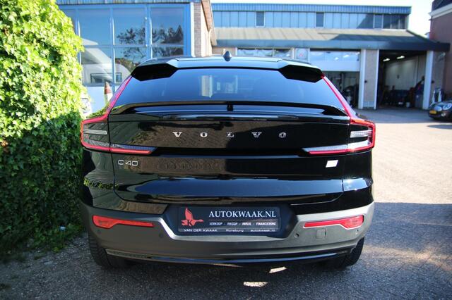 Volvo C40 Ultimate Recharge Pure Electric AWD
