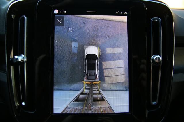 Volvo C40 Ultimate Recharge Pure Electric AWD