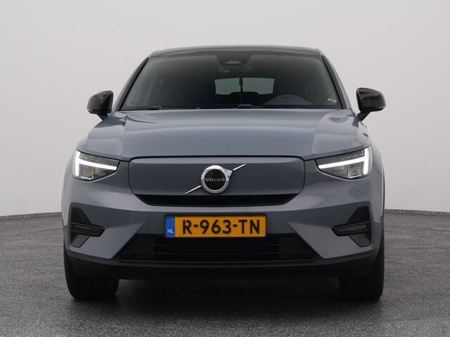 Volvo C40 Recharge Core 69 kWh | PANO | CAMERA | STOEL- EN STUURVERW.