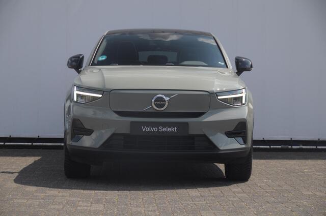 Volvo C40 252PK Automaat Single Ext. Range Plus 82 kWh / Adaptive cruise control / Pilot assist / BLIS / Stoel en stuur verwarming / Elektrische achterklep / Parkeersensoren met camera / Google infotainment / Panoramadak