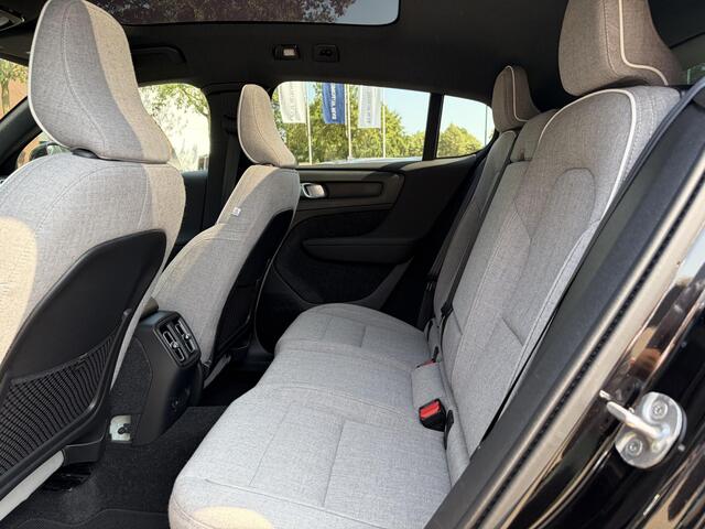 Volvo C40 Recharge Plus 69 kWh SOH 93% ADAPT. CRUISE CONTROL | WARMTEPOMP | STOEL & STUUR VERWARMING N( WINTERPAKKET ) | PANORAMA DAK | ELEK. ACHTERKLEP | 12 MND BOVAG GARANTIE