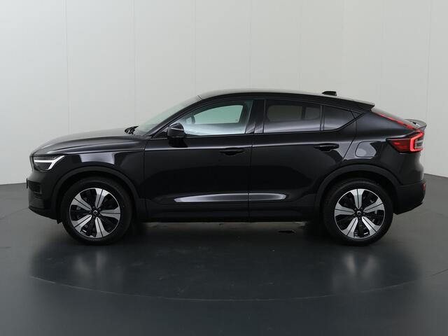 Volvo C40 Recharge Plus 69 kWh | Navigatie | Apple CarPlay/Android Auto | Comfortstoelen | DAB | Ele.achterklep | LED | Panoramadak | Sportstuur | Stuur/stoelverwarming | Warmtepomp |