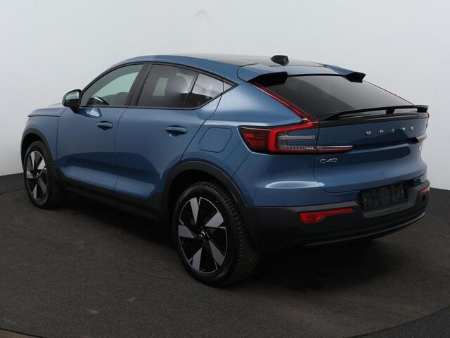 Volvo C40 Extended Plus 82 kWh | Adaptive cruise | Trekhaak | Getint Glas