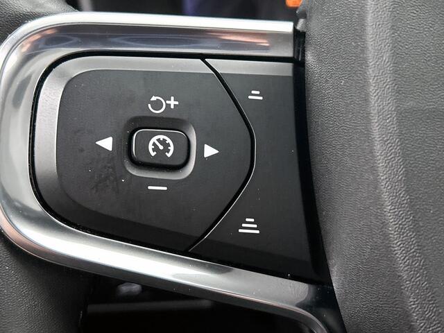 Volvo C40 Recharge Plus 69 kWh | Panoramadak | Navi | Clima | Trekhaak |