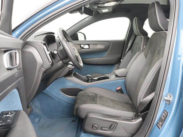 Volvo C40 Recharge Twin Intro Edition 78 kWh | SOH 91,2% | Panoramadak | Leder/alcantara | Memory | Stuur/stoel verwarming | Carplay | Harman/Kardon | 360 camera | Park assist