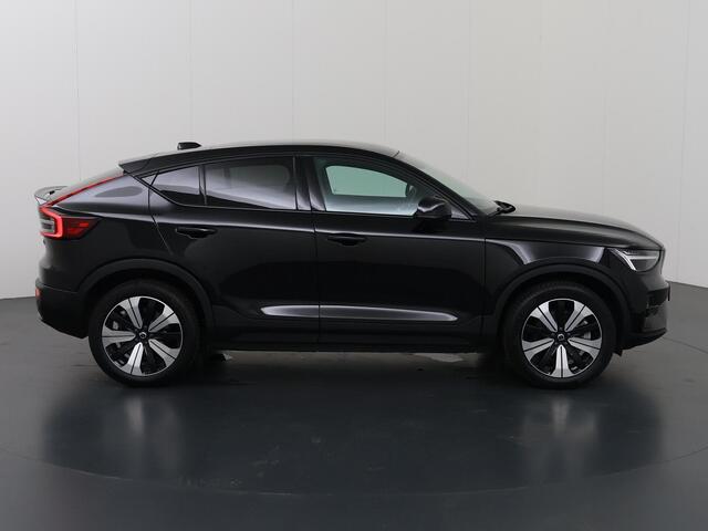 Volvo C40 Recharge Ultimate 69 kWh | Trekhaak | Harman/Kardon | Ele.verstelbare stoel + geheugen | Sportstoelen | 360 Camera | Stuur/stoelverwarming | Apple Carplay/Android Auto | Warmtepomp | Adaptieve Cruise Control | Ele. kofferdeksel |