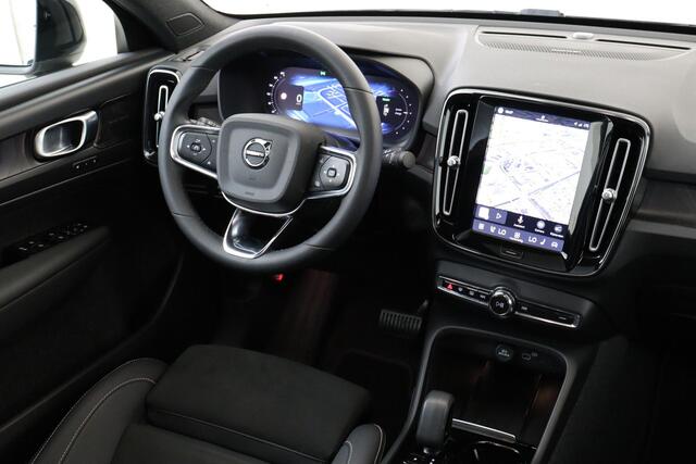 Volvo C40 RECHARGE TWIN INTRO EDITION 78 kWh -PANO.DAK|HARMAN/KARDON|360°CAM|POWER-SEATS|NUBUCK|PRIVACY.GLAS|20"ALL.SEASON|SoH:92%