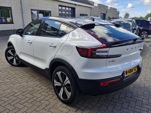Volvo C40 Recharge Twin Intro Edition 78 kWh | Crystal White Pearl | getinten ramen | warmte pomp