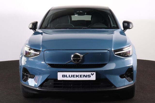 Volvo C40 Extended Range Ultimate 82 kWh - Panoramadak - IntelliSafe Assist & Surround - 360º Camera - Harman/Kardon audio - Verwarmde voorstoelen & stuur - Parkeersensoren voor & achter - Elektr. bedienb. voorstoelen met geheugen links - Draadloze tel. lader - Warmtepomp - Extra getint glas - 20' LMV