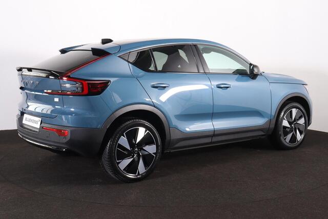 Volvo C40 Extended Range Plus 82 kWh - Panoramadak - IntelliSafe Assist & Surround - Verwarmde voorstoelen & stuur - Parkeersensoren voor & achter - Draadloze tel. lader - Extra getint glas - 19' LMV – foto 5