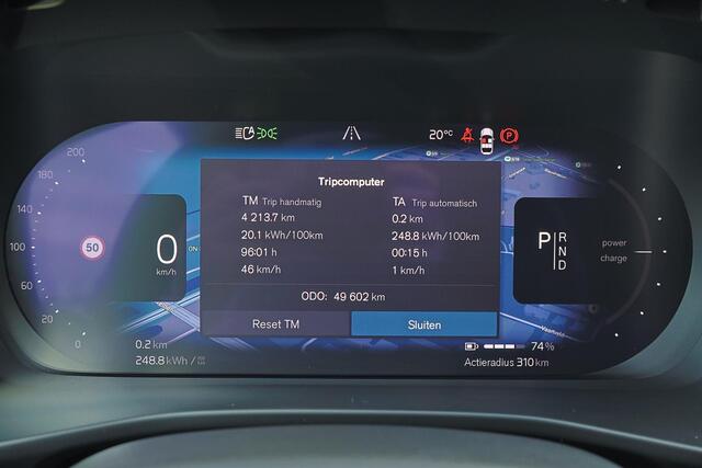 Volvo C40 Extended Range Plus 82 kWh - Panoramadak - IntelliSafe Assist & Surround - Parkeercamera achter - Verwarmde voorstoelen & stuur - Parkeersensoren voor & achter - Draadloze tel. lader - Warmtepomp - Extra getint glas - 19' LMV – foto 10