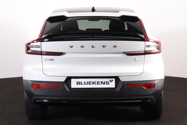 Volvo C40 Extended Range Plus 82 kWh - Panoramadak - IntelliSafe Assist & Surround - Parkeercamera achter - Parkeersensoren voor & achter - Verwarmde voorstoelen & stuur - Draadloze tel. lader - Warmtepomp - Extra getint glas - 19' LMV – foto 4