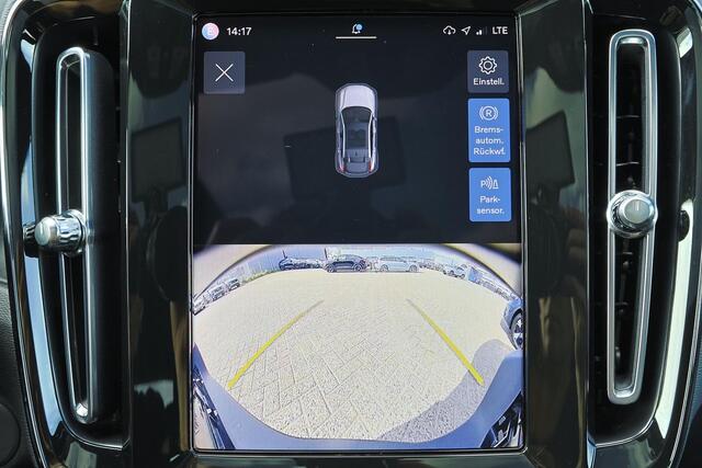 Volvo C40 Extended Range Plus 82 kWh - Panoramadak - IntelliSafe Assist & Surround - Parkeercamera achter - Parkeersensoren voor & achter - Verwarmde voorstoelen & stuur - Draadloze tel. lader - Warmtepomp - Extra getint glas - 19' LMV – foto 9