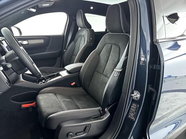 Volvo EC40 Single Motor Extended Range Ultra Black Ed. 82 kWh | Panoramadak | 360° camera | Harman Kardon