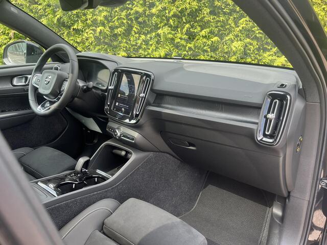 Volvo EC40 Single Motor Extended Range Ultra 82 kWh | Elektrische stoelverstelling | Trekhaak | H&K