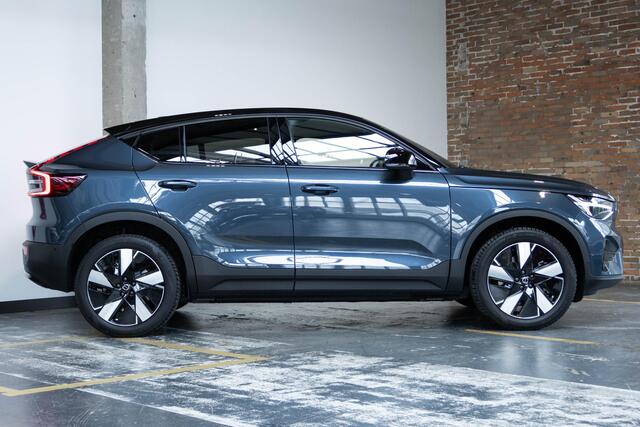 Volvo EC40 Single Motor Extended Range Ultra 82 kWh | 360° Parkeercamera | Electrische verstelbare voorstoelen | Parkeersensoren voor + achter | Stoelverwarming | Adaptive Cruise Control | Harman Kardon Premium Audio | 4-Seizoenenbanden | Google Infotainement