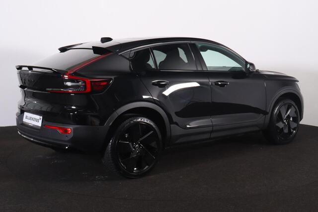 Volvo EC40 Performance Ultra 82 kWh - Panoramadak - IntelliSafe Assist & Surround - 360º Camera - Harman/Kardon audio - Verwarmde voorstoelen, stuur & achterbank - Parkeersensoren voor & achter - Elektr. bedienb. voorstoelen met geheugen links - Warmtepomp - Extra g