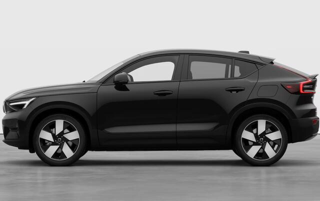 Volvo EC40 Twin Motor Plus 82 kWh | Panoramadak | Keyless Entry | Adaptive Cruise Control | Donker Glas | 20'' Velgen | Harman Kardon Audio