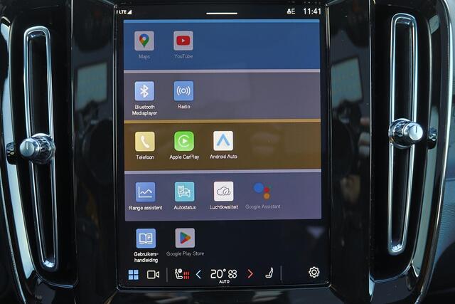 Volvo EC40 Extended Range Ultra Black Ed. 82 kWh - Panoramadak - IntelliSafe Assist & Surround - 360º Camera - Harman/Kardon audio - Verwarmde voorstoelen, stuur & achterbank - Parkeersensoren voor & achter - Elektr. bedienb. voorstoelen met geheugen links - Draadlo