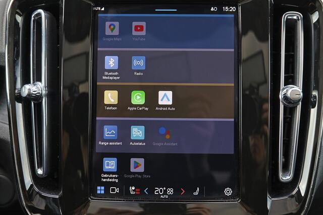 Volvo EC40 Extended Range Plus Black Ed. 82 kWh - IntelliSafe Assist & Surround - 360º Camera - Verwarmde voorstoelen, stuur & achterbank - Parkeersensoren voor & achter - Elektr. bedienb. bestuurdersstoel met geheugen - Draadloze tel. lader - Warmtepomp - Extra get