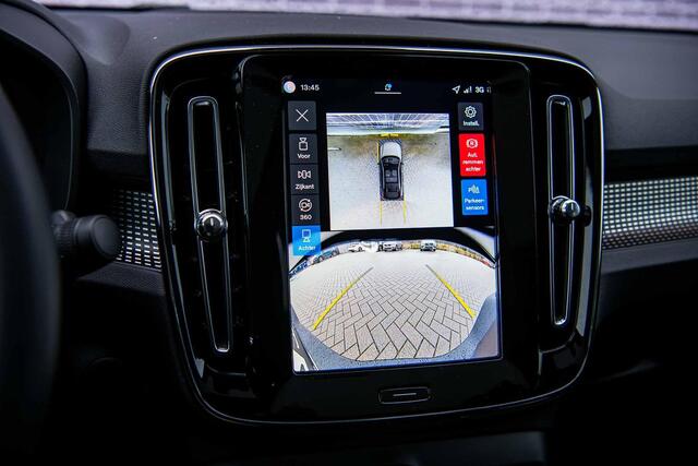 Volvo EC40 Single Motor Extended Range Ultra Europa Black Editon | Adaptieve Cruise Control | BLIS | Harman Kardon Audio | Stuur-/ Stoelverwarming V+A | Elektrisch Bedienbare Stoelen | Panoramadak | BLIS |