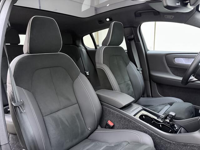 Volvo EC40 Extended Range Ultra Black Ed. 82 kWh | 360 Camera | Memory seats | H&K audio | Stoel/stuur verw. |