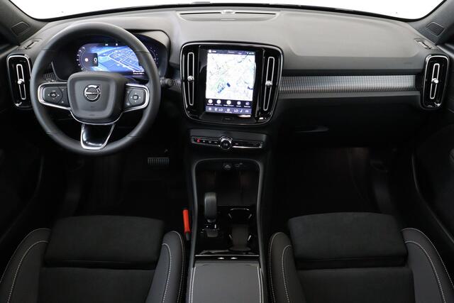 Volvo EC40 TWIN MOTOR ULTRA BLACK EDITION EUROPA 82 kWh *FULL OPTIONS!* -PANO.DAK|HARMAN/KARDON|360°CAM|LIGHTING|POWER-SEATS|PRIVACY.GLAS|20"|SoH:100%