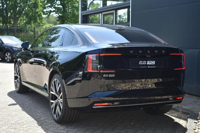 Volvo ES90 Single Motor Extended Range Ultra | DEMO DEAL | Bowers & Wilkins Premium Audio | 92kWu Accupakket | Luchtvering | Geventileerde Voor + Achterstoelen | Elektrochromatisch Panoramadak | 360° Camera | BLIS | Adaptieve Cruise Control | 22 inch Lichtmetalen velgen | Stoel-/Stuurwielverwarming |